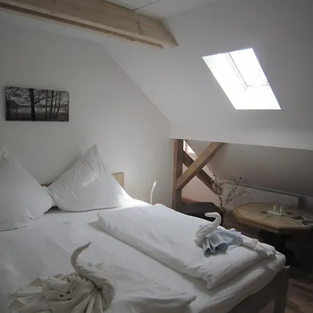 Guest house Gast- Und Logierhaus Warenthin