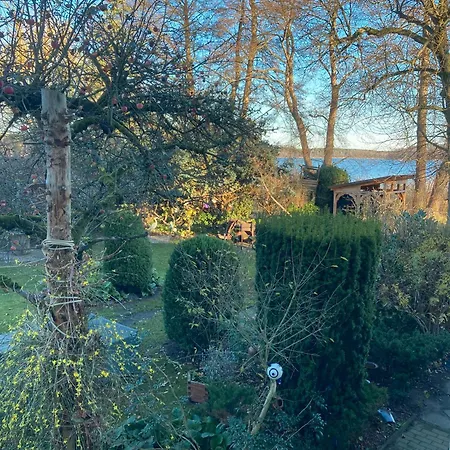 Gast- Und Logierhaus Guest house Warenthin