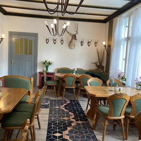Guest house Gast- Und Logierhaus Warenthin